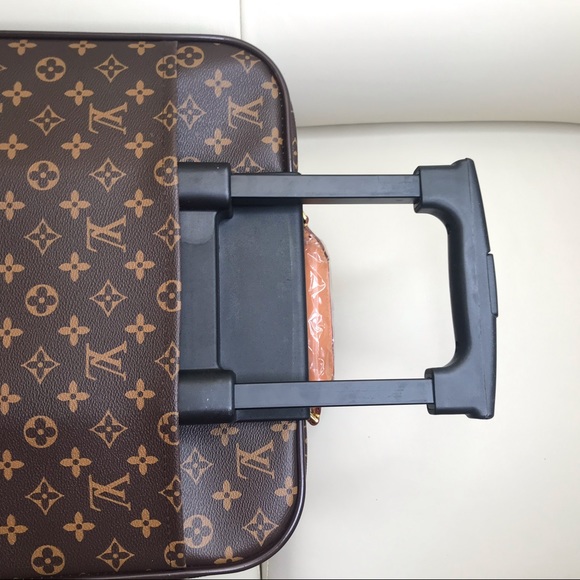 100% Authentic Louis Vuitton Monogram Suitcase 25” - Picture 2 of 4